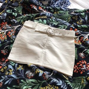 I Am Gia Alessandra White Faux Leather Belted Mini Skirt